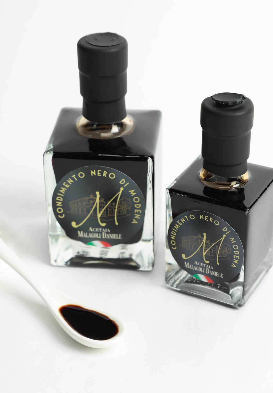 Modena Black Dressing